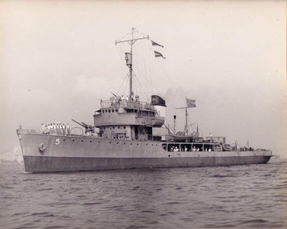 Korweta klasy Caroica należąca do Marinha do Brasil w latach 1940-60. Wikipedia, Marinha do Brasil, CC BY-SA 2.0.