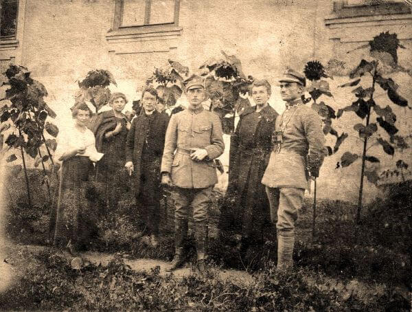 Inicjatorzy pierwszego powstania śląskiego. Zdjęcie za Wikipedia, prawa autorskie AASK.