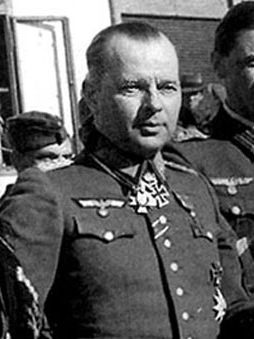 Helmuth von Pannwitz w 1943 roku. Zdjęcie za: Wikipedia, domena publiczna.